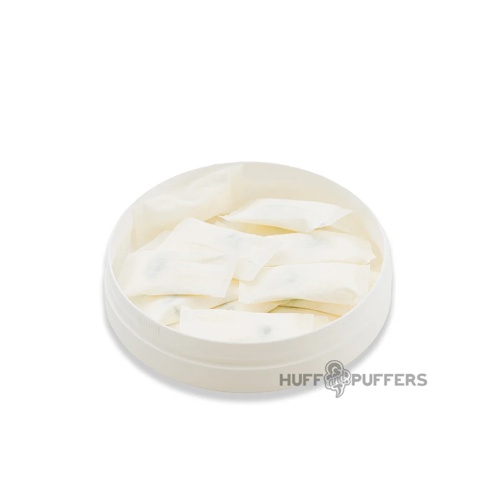 Lucy Breakers Nicotine Pouches – Apple Ice - Image 2