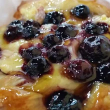 Blueberry Danish Flavor Concentrate | Multi-purpose: candy flavoring, syrups, baking, ice cream, yogurts, beverages, and much more.